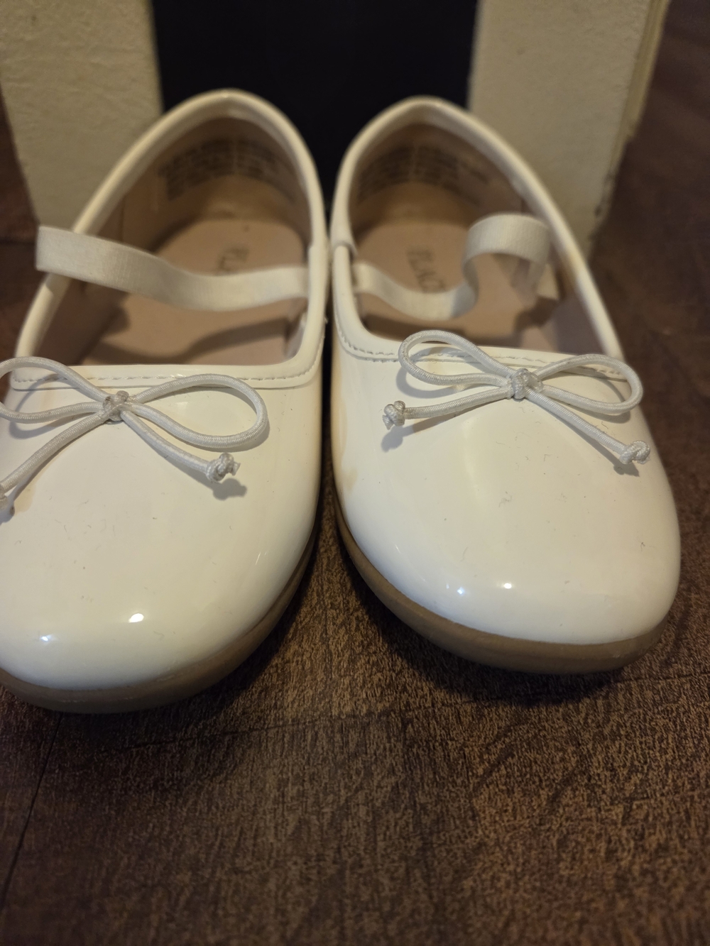Kids Patent Mary Jane Ballet Flats in Cream